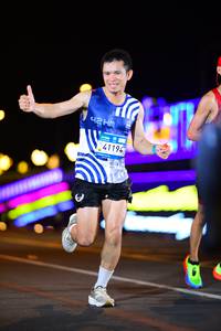 BIB: 41194
                            <button type="button" onclick="openModal(22884944)" class="btn btn-primary btn-sm float-right btn-popup" data-toggle="modal" data-target=".modal-high-quality">
                        <i class="fas fa-shopping-cart"></i> Add to Cart
                    </button>
                                            <button type="button" onclick="isThisMe(22884944, true)" class="btn btn-success btn-sm float-right btn-popup btn-isme hidden" data-toggle="tooltip" data-placement="bottom" title="นี่คือรูปของคุณใช่ไหม คลิกที่นี่เพื่อเอาเข้าอัลบั้ม">
                        <i class="fas fa-plus"></i> Add to album
                    </button>
                    <button type="button" onclick="isThisMe(22884944, false)" class="btn btn-warning btn-sm float-right btn-popup btn-isnotme hidden">
                        <i class="fas fa-ban"></i> Remove from album
                    </button>